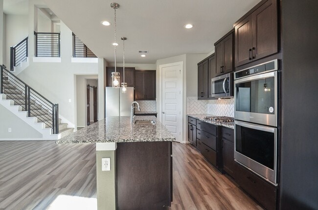 Building Photo - 28402 Eli Eagle St