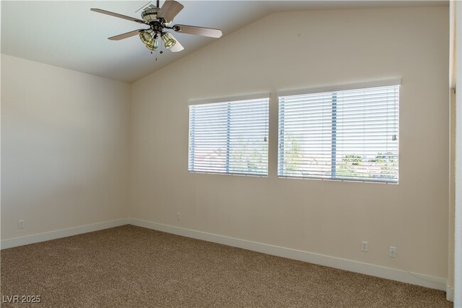 Building Photo - 1660 Mt Tremblant Ave