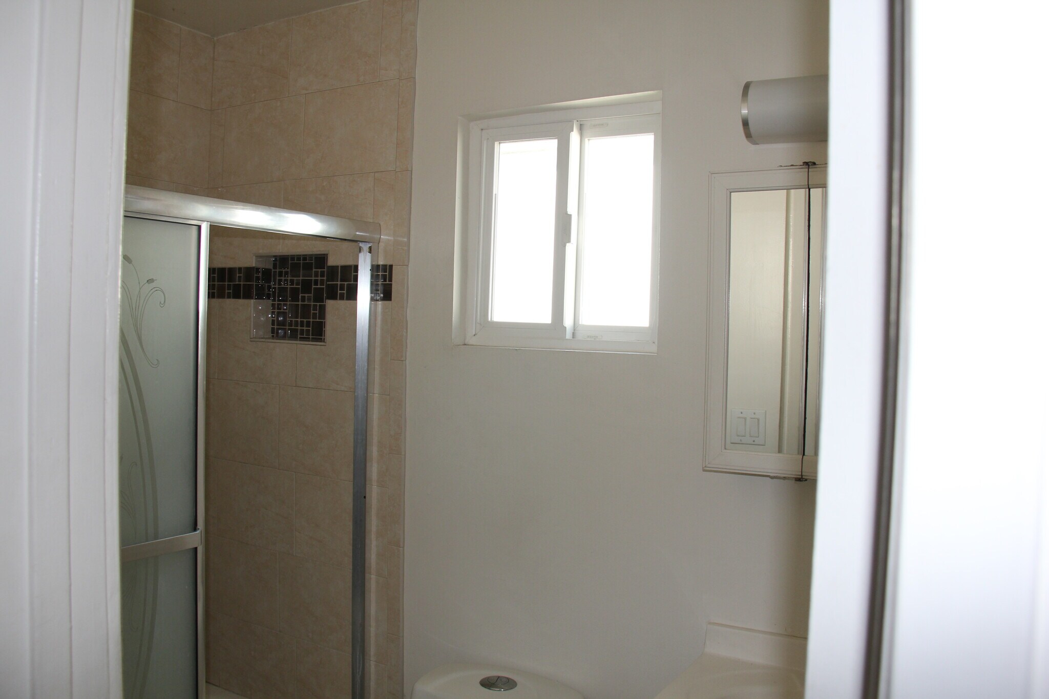 Bathroom - 2010 Pacific Ave