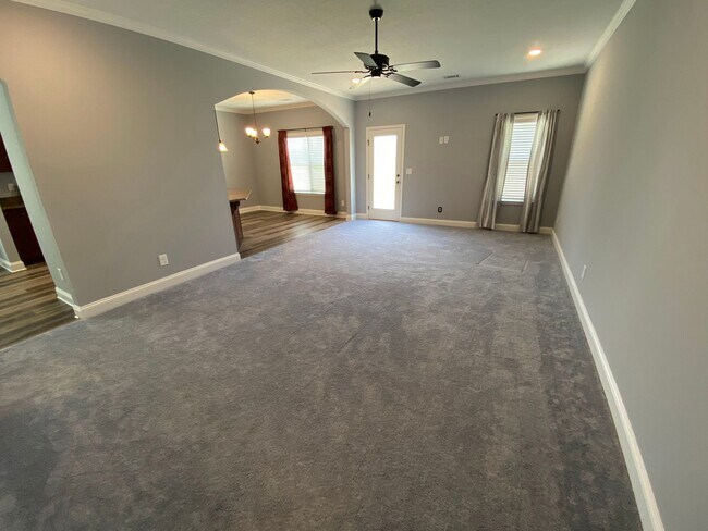 Building Photo - 70 Rachel Avenue