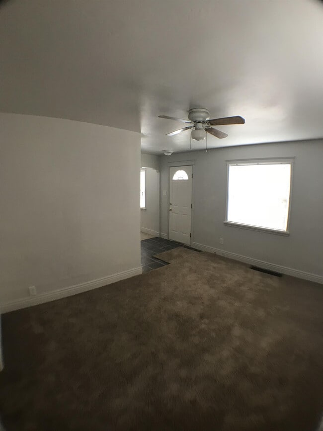 Building Photo - 244 S 1135 W