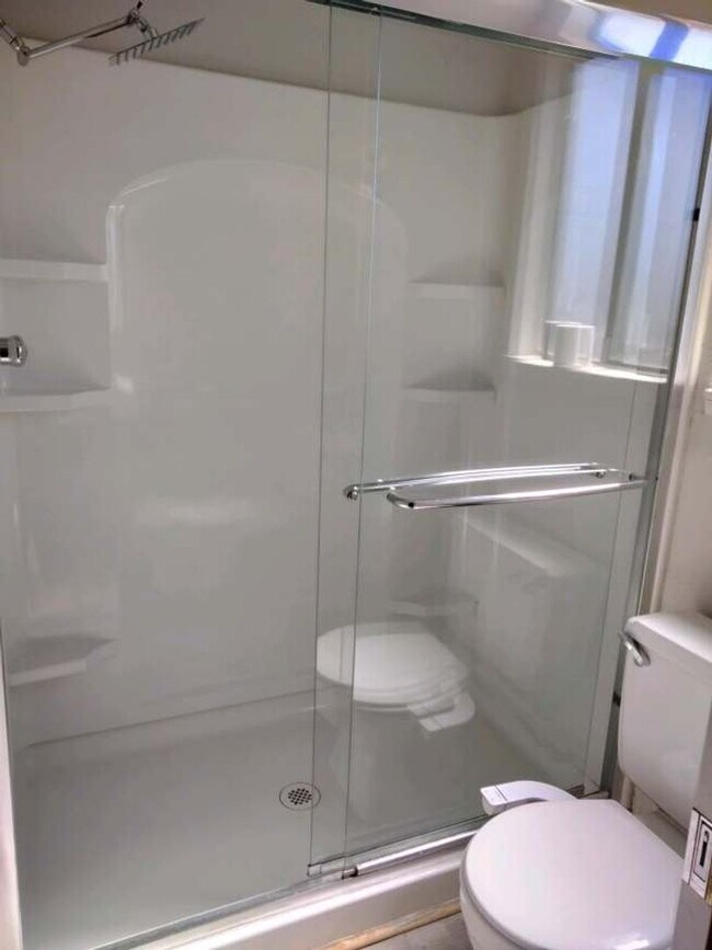 Building Photo - Beautiful 3/2 Home in Great Neighborhood!!