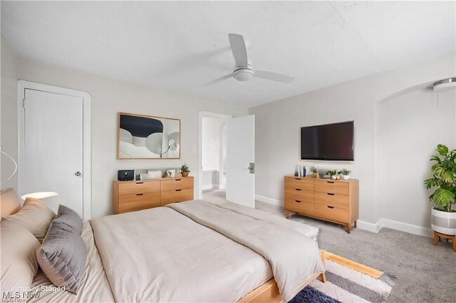 Building Photo - 1047 Hillstone Rd