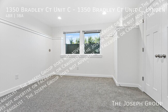 Building Photo - 1350 Bradley Ct