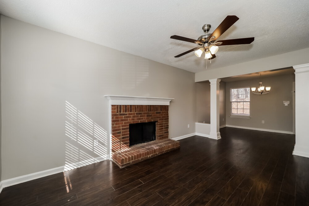 Building Photo - 2119 Summer Wind Dr SW