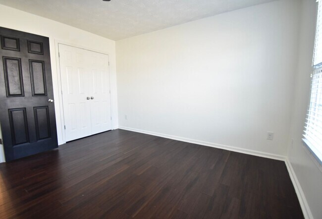 Building Photo - Coming Soon-4 Bedroom 2 Bathroom, Small Pets Considered