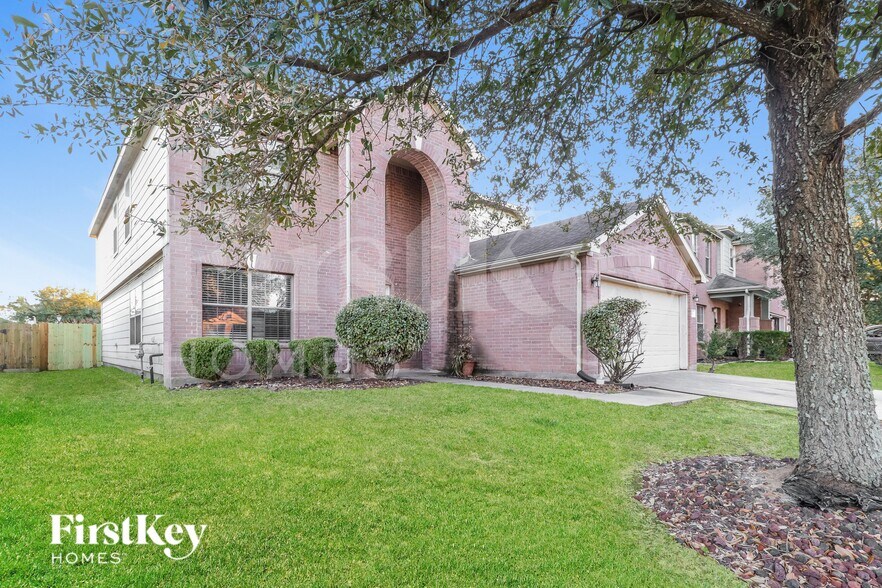 Building Photo - 414 Remington Green Ct