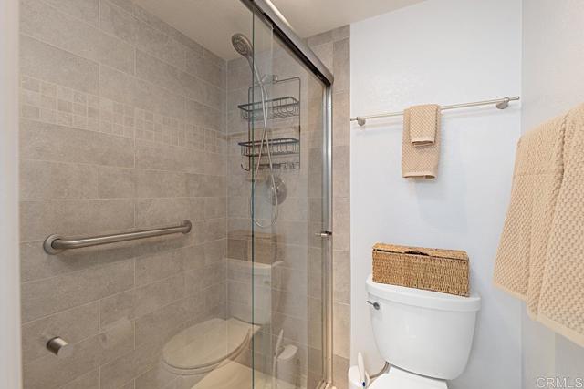 Building Photo - 7757 Eads Ave