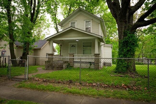 Building Photo - 1407 NW Jackson St