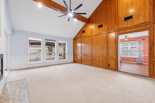 Building Photo - 1814 Crutchfield Ln