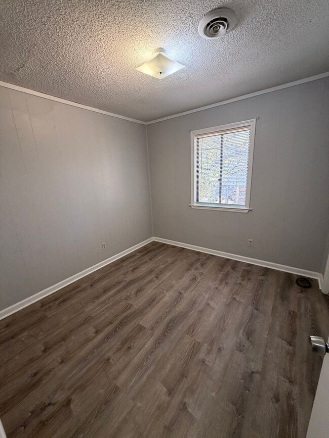 Building Photo - Year Round Rental Milepost 7 KDH