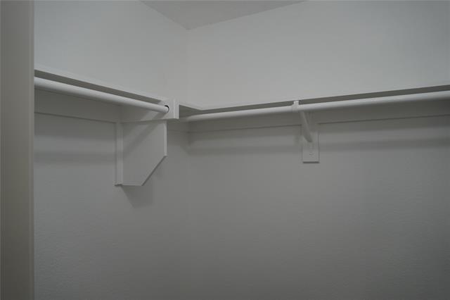 Building Photo - 9965 George Washington Dr