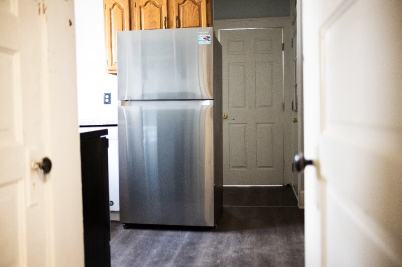 Building Photo - 440 W Main St