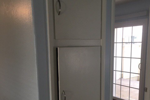 storage areas in hallway - 4435 E Ocean Blvd