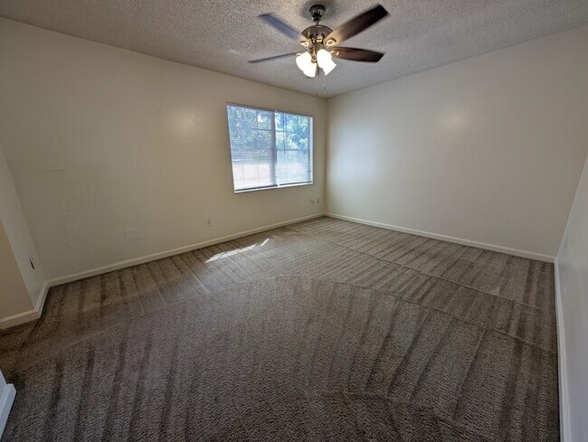 Building Photo - 2397 Gregory Dr