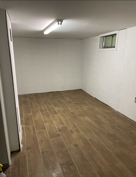 Building Photo - 309 Williams Rd