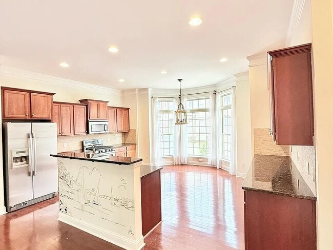 Building Photo - 2070 Callaway Ct