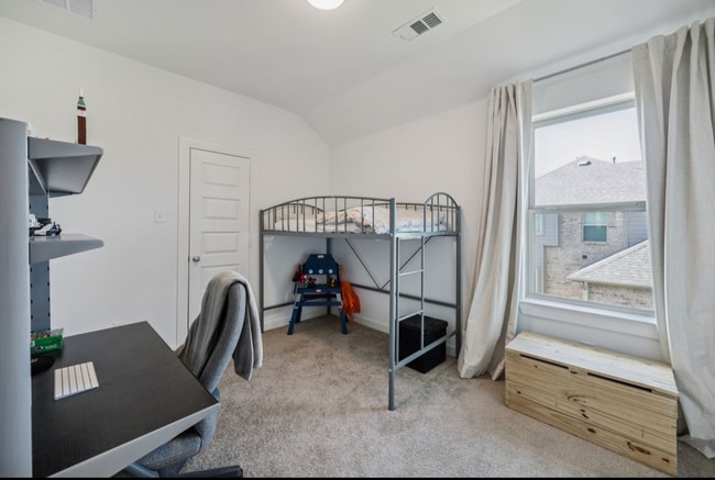 Building Photo - 448 Wildwood Ct