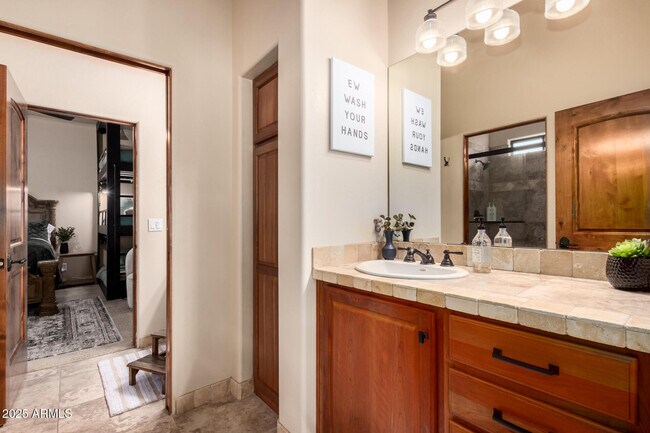 Building Photo - 2506 S 186th Dr