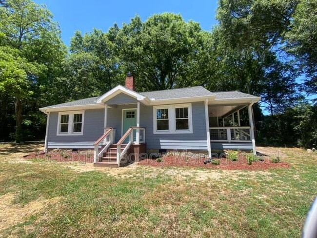 Building Photo - 140 Henry Meyer Rd