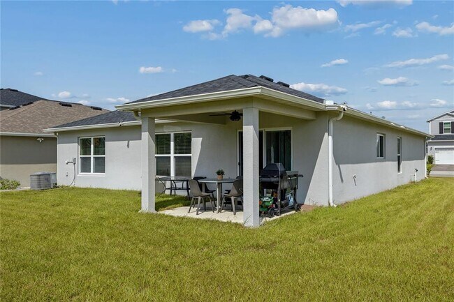 Building Photo - 2892 Sanctuary Dr