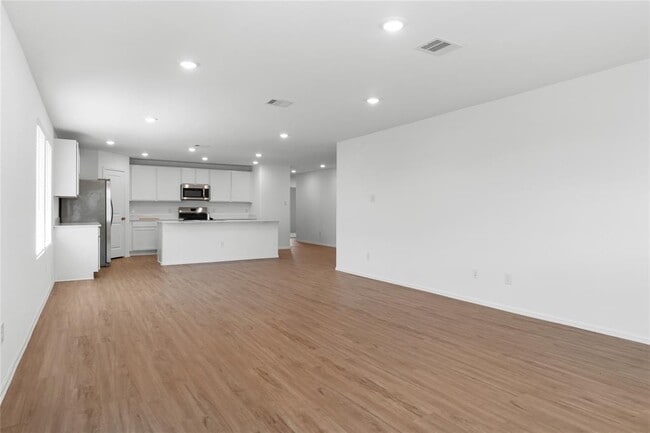 Building Photo - 4607 Sterling Pr Trl