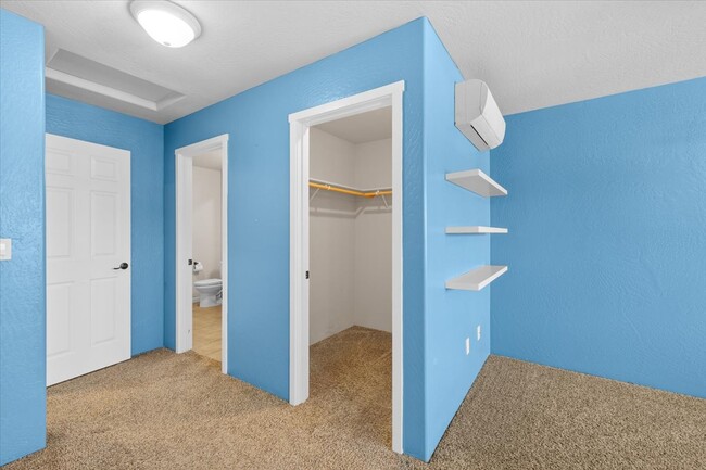 Building Photo - 7870 Phaedra Ln