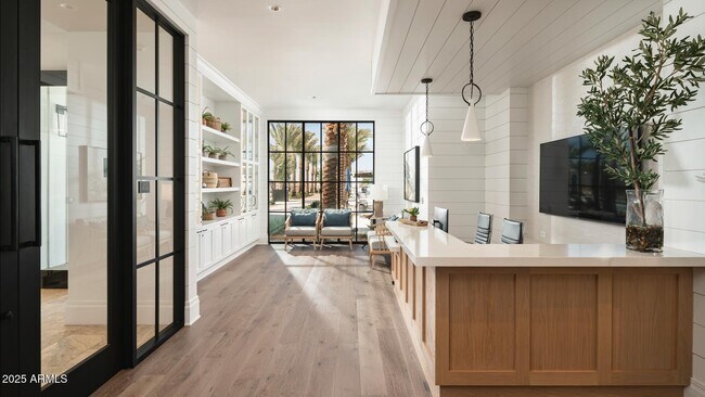 Building Photo - 11249 N Blakely St