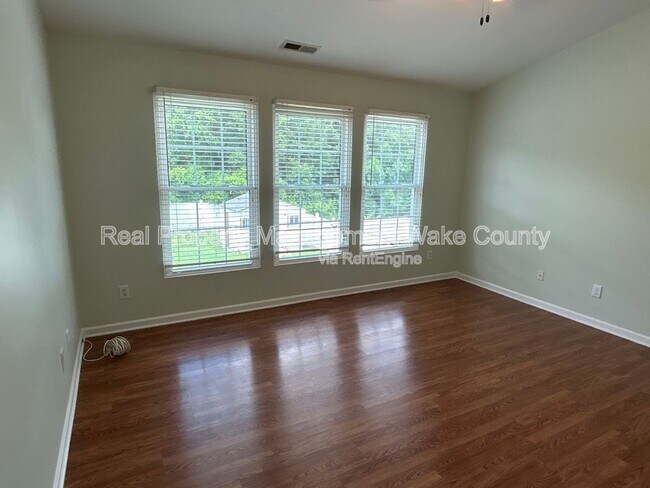 Building Photo - 4417 Crowfield Dr