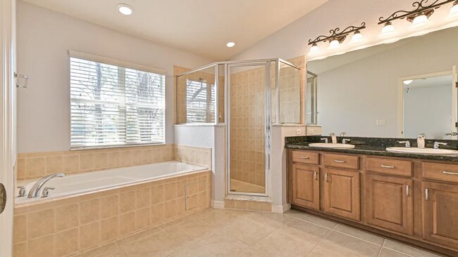 Building Photo - 145 Grey Widgeon Ct
