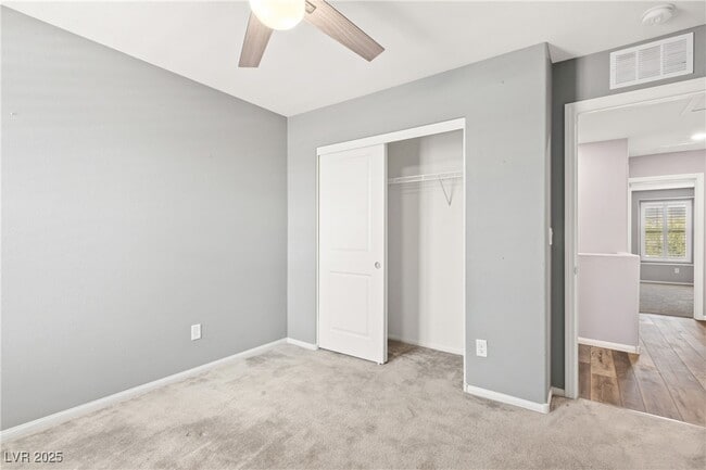 Building Photo - 2808 Alenga St