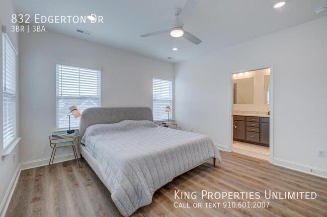 Building Photo - 832 Edgerton Dr