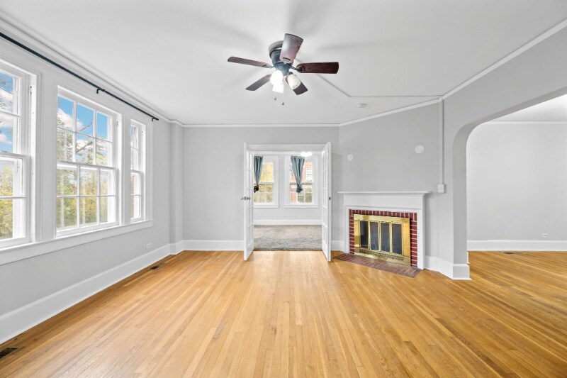 Building Photo - 506a N Thomas Rd