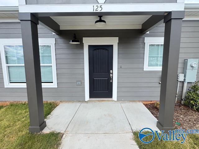 Building Photo - 125 Foster Wy Dr