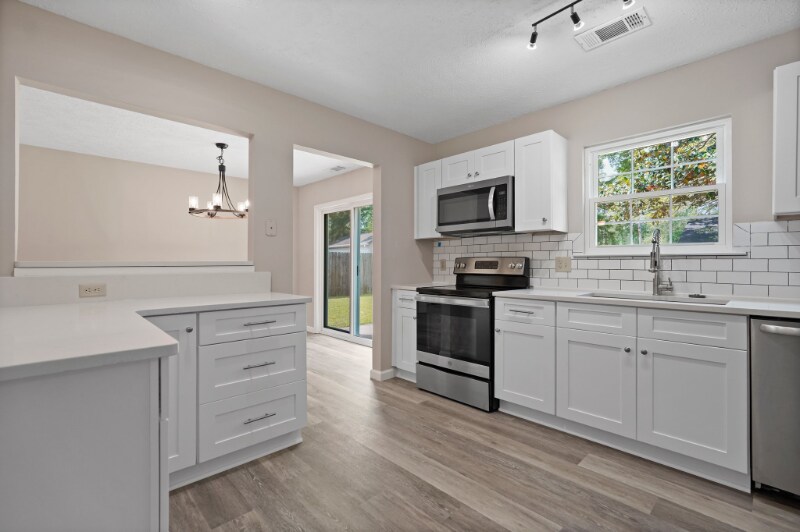 Building Photo - 85 Blue Heron Ct