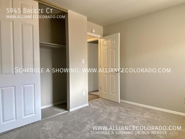 Building Photo - 5945 Breeze Ct