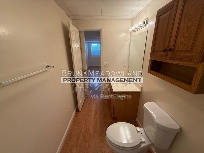 Building Photo - 1825 Meadowland Ln