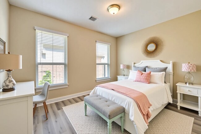 Building Photo - 5530 Mangrove Creek Ln