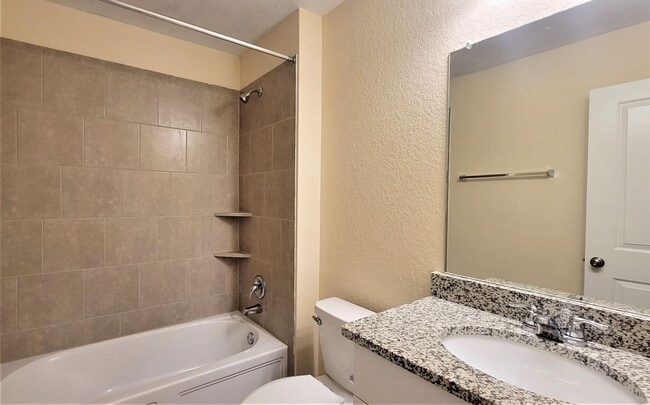 Building Photo - 3/2 in VOSS FARMS