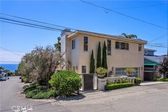 Building Photo - 31685 3rd Ave