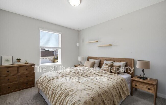 Building Photo - 253 Clarys Run