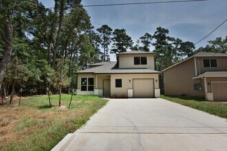 Building Photo - 109 Seminole Dr
