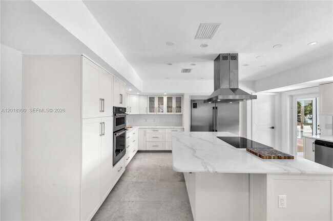 Building Photo - 4440 NE 23rd Ave