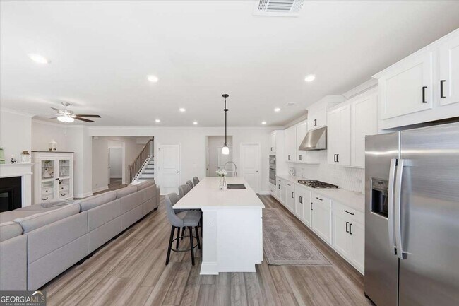 Building Photo - 3939 Alderstone Dr