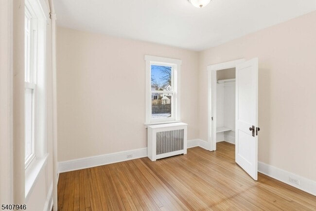 Building Photo - 10 Zazzetti St