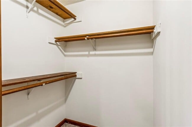 Building Photo - 1105 Booth Ct SW