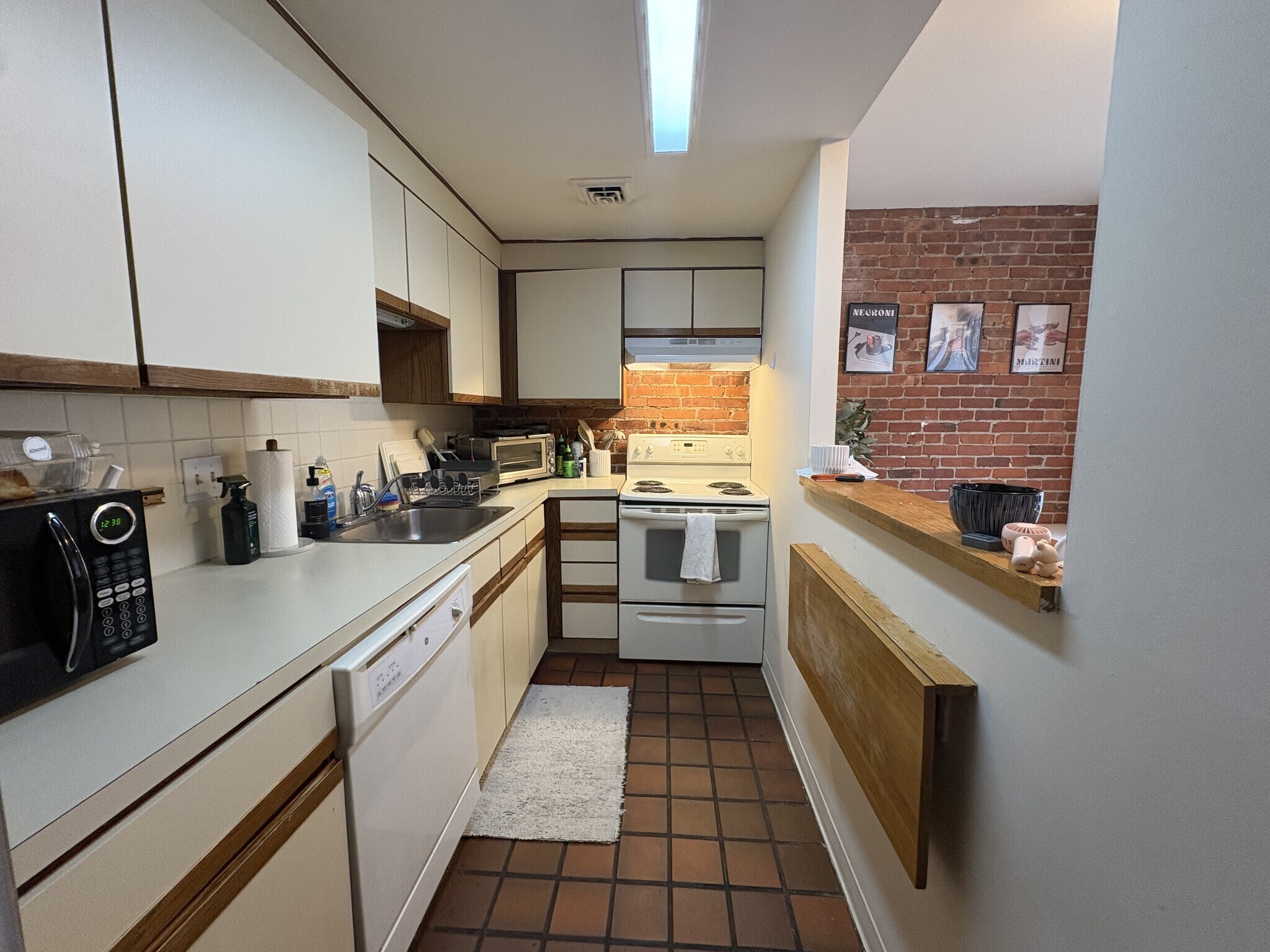 Building Photo - 87 Gainsborough St