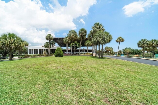 Building Photo - 6921 Environ Blvd