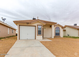 Building Photo - 7329 Mesquite Flor Dr