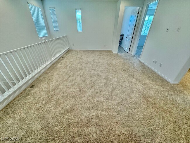 Building Photo - 9897 Angel Valley Dr